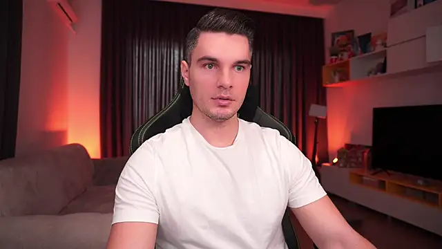 Snapshot of billypassion chatting on 01.24.25 billypassion online show from 01.24.25