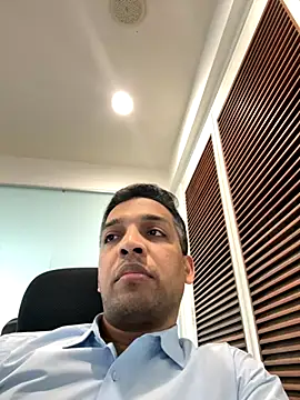 Snapshot of a4ashes chatting on 10.16.25 a4ashes online show from 10.16.25