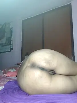 Snapshot of IndianRima chatting on 09.19.25 IndianRima online show from 09.19.25