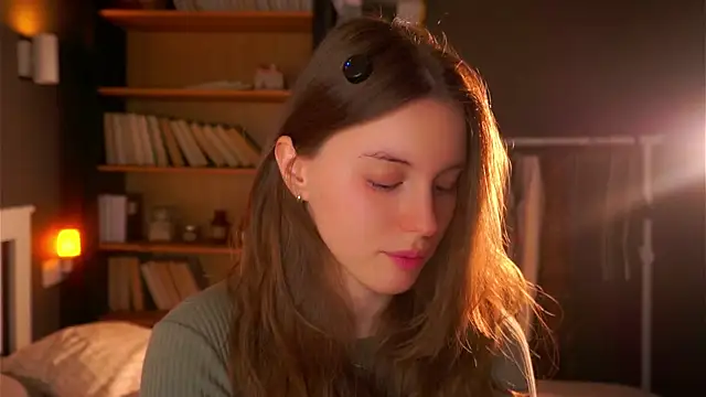 Snapshot of DarylBarks chatting on 11.27.25 DarylBarks online show from 11.27.25