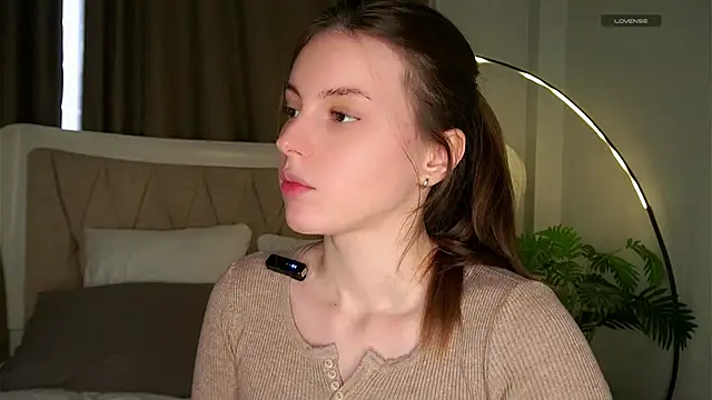 Snapshot of DarylBarks chatting on 12.05.25 DarylBarks online show from 12.05.25