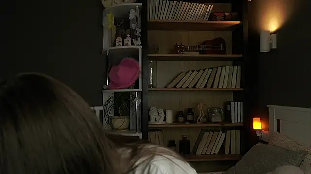 Snapshot of DarylBarks chatting on 02.01.26 DarylBarks online show from 02.01.26