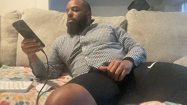 Snapshot of Bbcfun44 chatting on 12.04.24 Bbcfun44 online show from 12.04.24