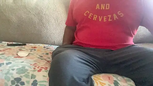 Snapshot of Bbcfun44 chatting on 12.27.24 Bbcfun44 online show from 12.27.24