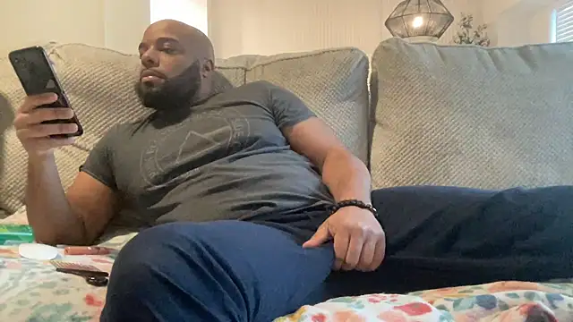 Snapshot of Bbcfun44 chatting on 02.18.25 Bbcfun44 online show from 02.18.25