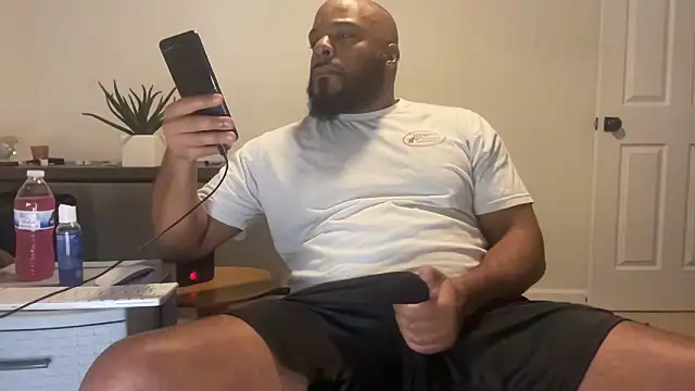 Snapshot of Bbcfun44 chatting on 11.17.25 Bbcfun44 online show from 11.17.25