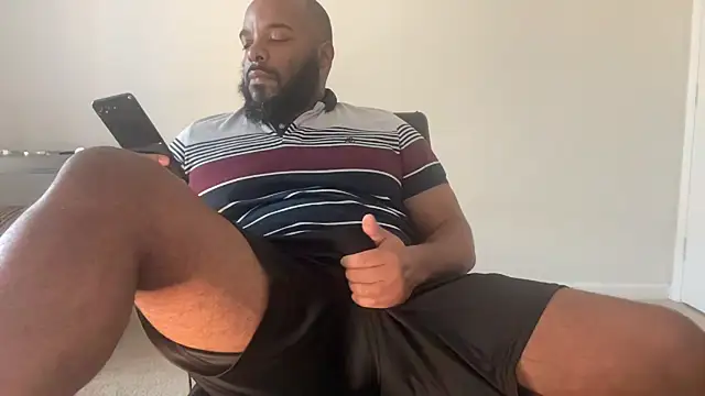 Snapshot of Bbcfun44 chatting on 11.25.25 Bbcfun44 online show from 11.25.25