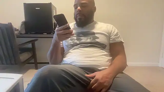 Snapshot of Bbcfun44 chatting on 12.03.25 Bbcfun44 online show from 12.03.25