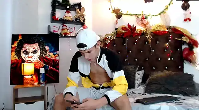 flowers18 online show from 12.26.24