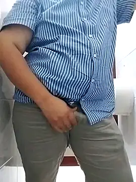 Whiper2024 online show from 03.19.26