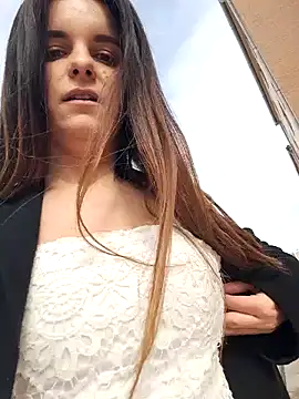 RaonXO online show from 01.25.25