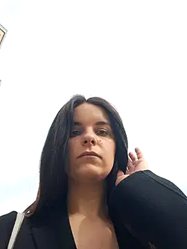 RaonXO online show from 01.25.25