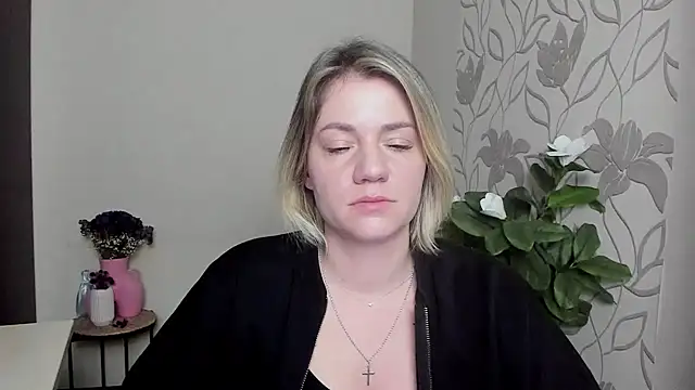 MariaSttone online show from 03.10.25