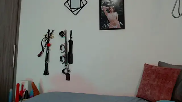 Snapshot of Alisson_Beckett chatting on 12.02.24 Alisson Beckett online show from 12.02.24