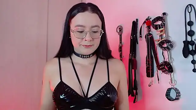 Snapshot of Alisson_Beckett chatting on 10.08.25 Alisson Beckett online show from 10.08.25