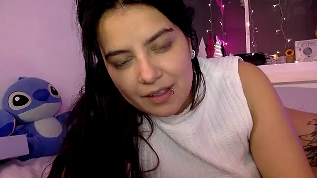 Snapshot of Mariasool chatting on 12.15.24 Mariasool online show from 12.15.24