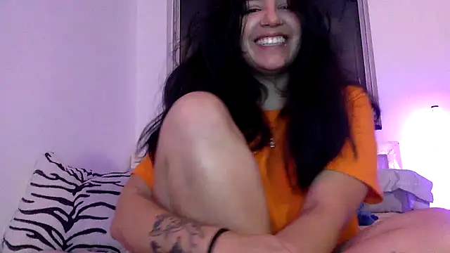 Snapshot of Mariasool chatting on 12.18.24 Mariasool online show from 12.18.24