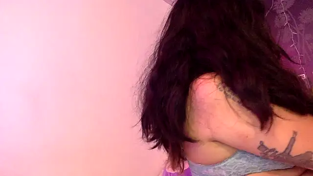 Snapshot of Mariasool chatting on 12.31.24 Mariasool online show from 12.31.24