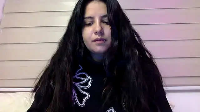 Snapshot of Mariasool chatting on 09.24.25 Mariasool online show from 09.24.25