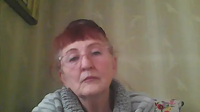 Snapshot of TanyaSweet634 chatting on 10.22.25 TanyaSweet634 online show from 10.22.25