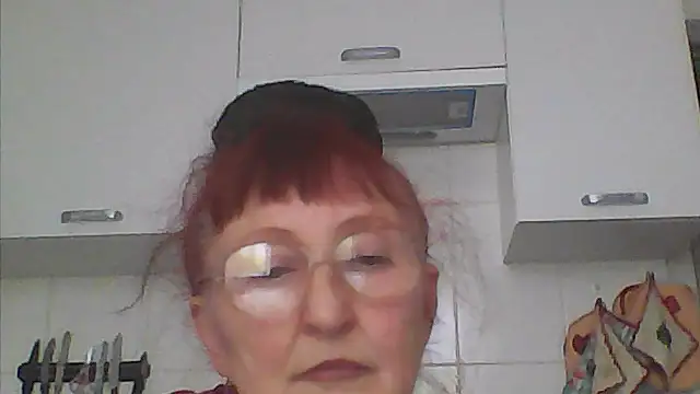 Snapshot of TanyaSweet634 chatting on 11.03.25 TanyaSweet634 online show from 11.03.25