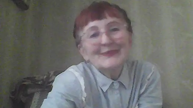 Snapshot of TanyaSweet634 chatting on 11.18.25 TanyaSweet634 online show from 11.18.25