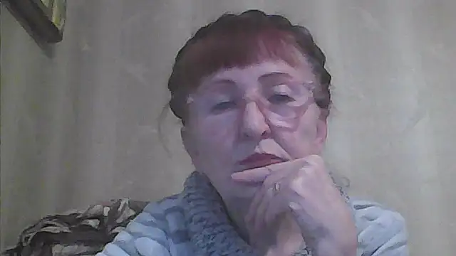 Snapshot of TanyaSweet634 chatting on 11.25.25 TanyaSweet634 online show from 11.25.25
