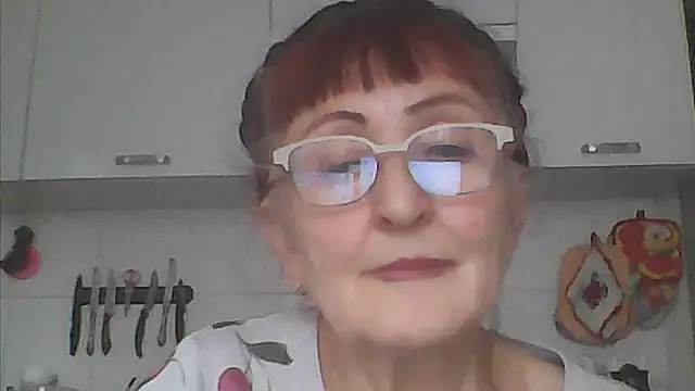 Snapshot of TanyaSweet634 chatting on 12.04.25 TanyaSweet634 online show from 12.04.25