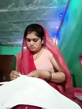 Snapshot of Chandni chatting on 01.25.25 Chandni online show from 01.25.25