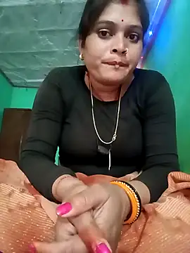 Snapshot of Chandni chatting on 02.03.25 Chandni online show from 02.03.25