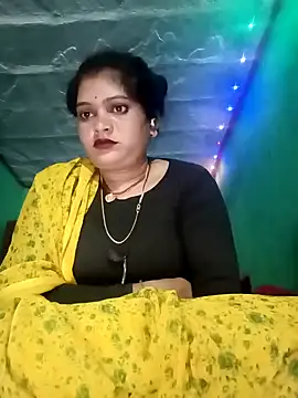 Snapshot of Chandni chatting on 02.03.25 Chandni online show from 02.03.25