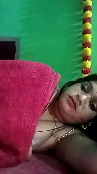 Snapshot of Chandni chatting on 03.01.25 Chandni online show from 03.01.25