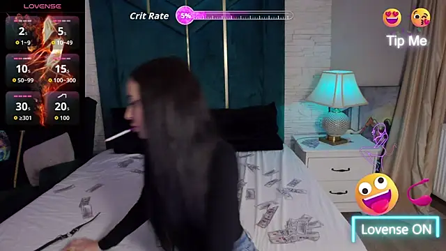 Snapshot of FeetVibe chatting on 09.26.25 FeetVibe online show from 09.26.25