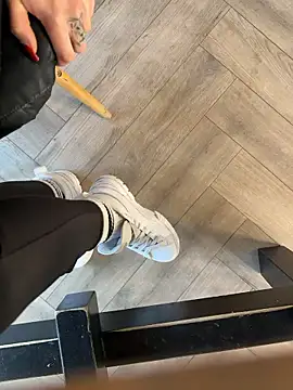 Snapshot of FeetVibe chatting on 01.14.26 FeetVibe online show from 01.14.26