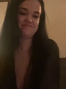 Snapshot of English-Chloe96 chatting on 02.26.25 English-Chloe96 online show from 02.26.25