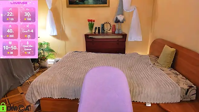 Snapshot of sindy_chiks1 chatting on 03.04.25 sindy chiks1 online show from 03.04.25