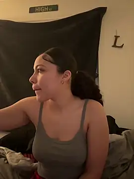 Snapshot of ladylavish chatting on 02.03.25 ladylavish online show from 02.03.25