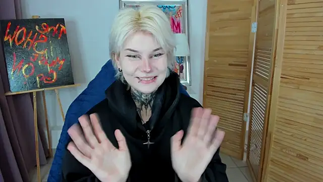 Snapshot of mekurisu chatting on 02.05.26 mekurisu online show from 02.05.26