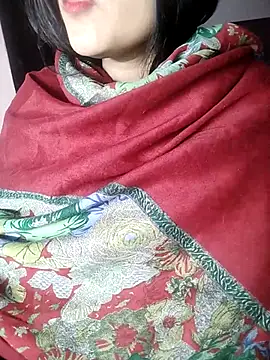 Snapshot of karishma chatting on 02.07.25 karishma online show from 02.07.25