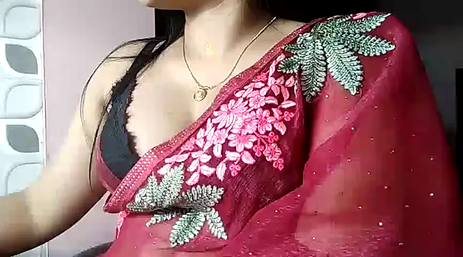 Snapshot of karishma chatting on 02.25.25 karishma online show from 02.25.25