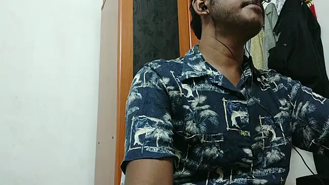 Snapshot of Awesomehotboy chatting on 12.15.25 Awesomehotboy online show from 12.15.25