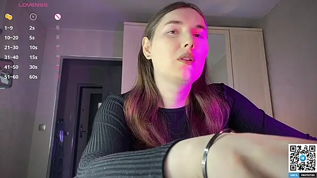 Maria Bowie online show from 03.22.26