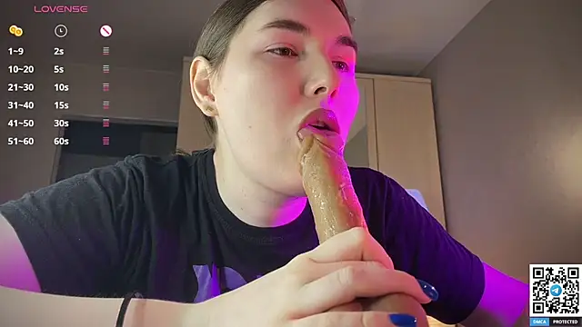 Maria Bowie online show from 04.07.26