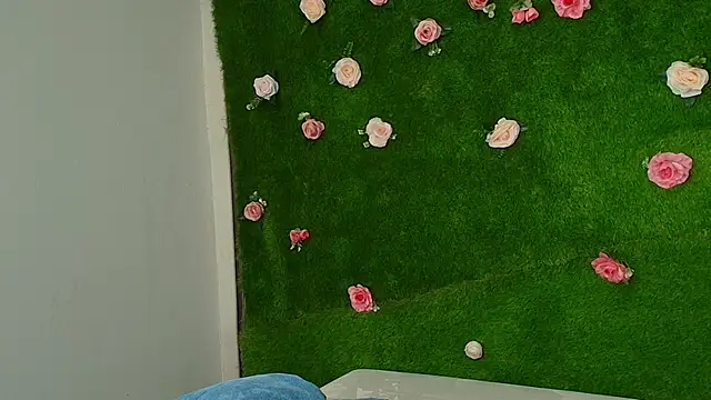 Snapshot of Huge_Titties_ chatting on 01.06.26 Huge Titties online show from 01.06.26