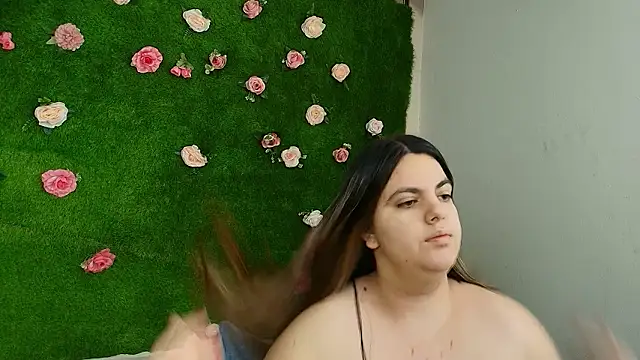 Snapshot of Huge_Titties_ chatting on 03.14.26 Huge Titties online show from 03.14.26