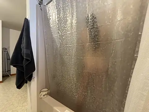 MissSwitch online show from 12.20.24