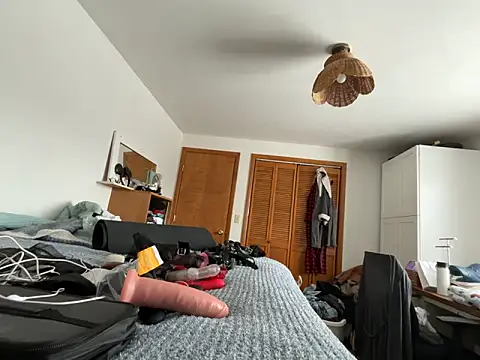 MissSwitch online show from 01.19.25