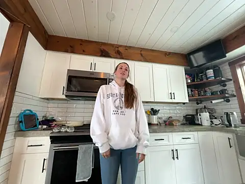 MissSwitch online show from 01.24.25