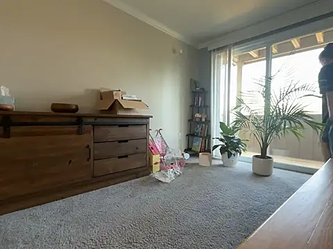 MissSwitch online show from 03.19.25