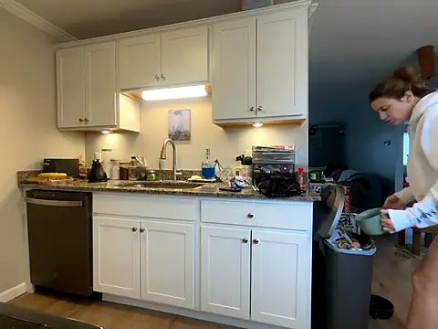 MissSwitch online show from 12.04.25